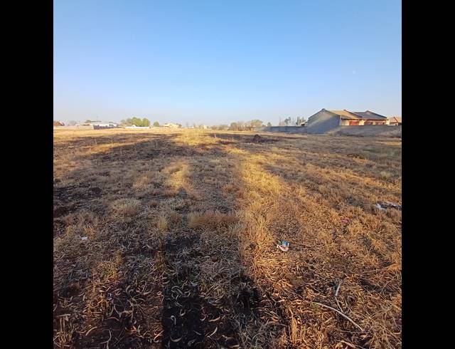 4,019M² VACANT LAND FOR SALE IN HENLEY ON KLIP